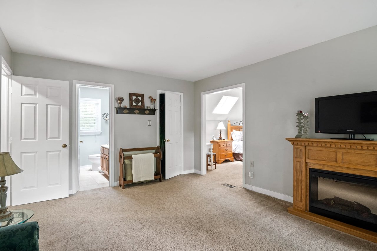 13004 Watch Point West