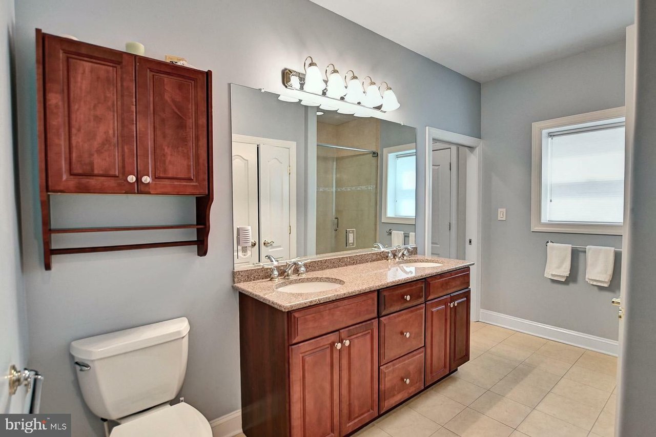 37257 E Stoney Run