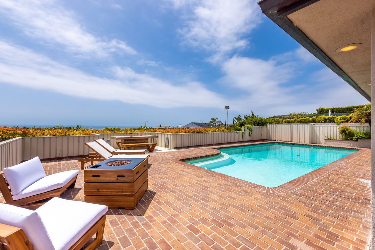 4B/ 3B Ocean View Home with Pool