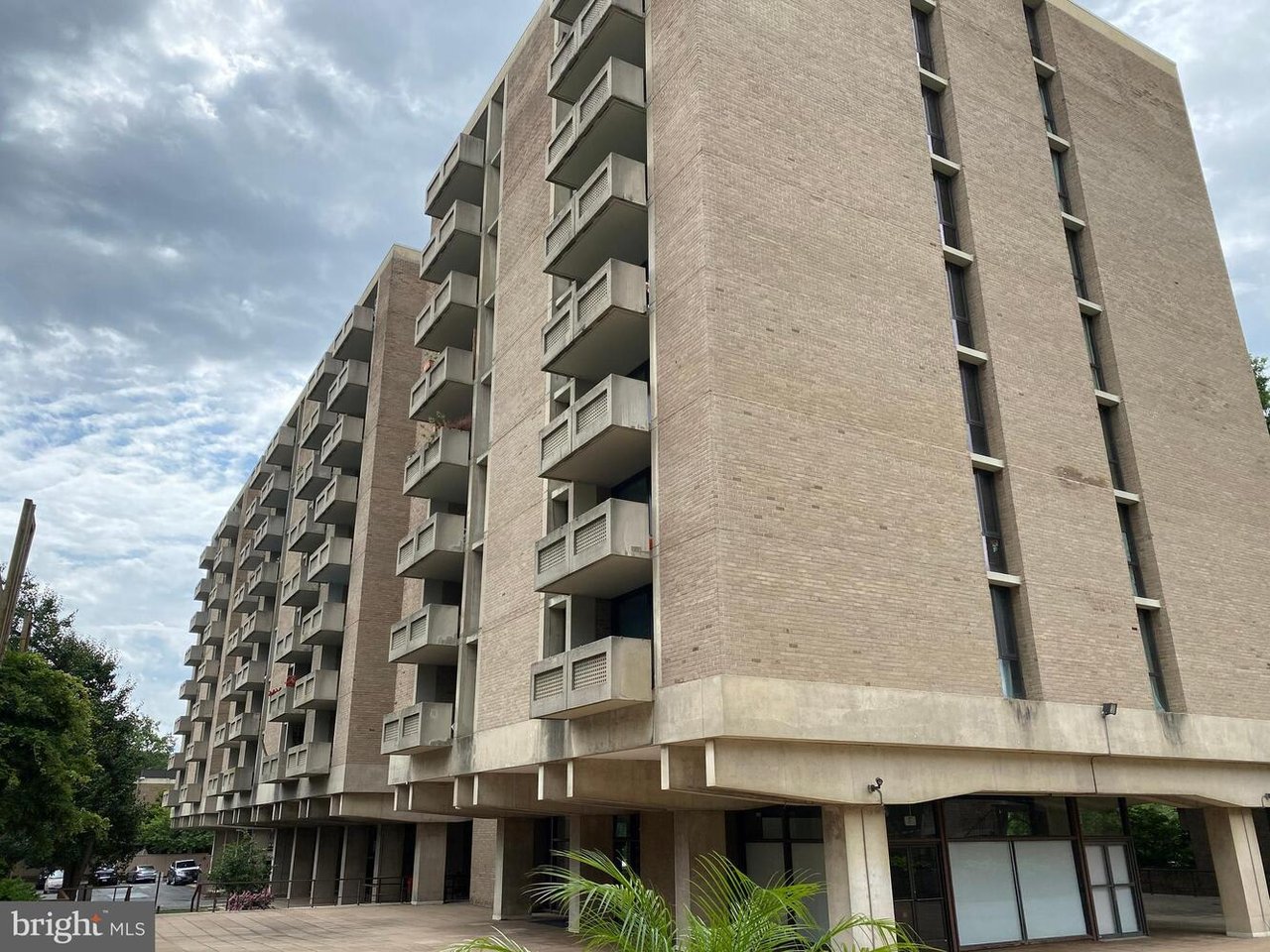 240 M St SW, # E703