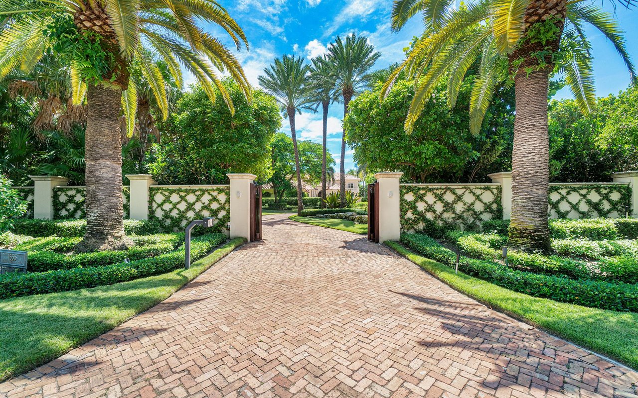 1555 N Ocean Blvd