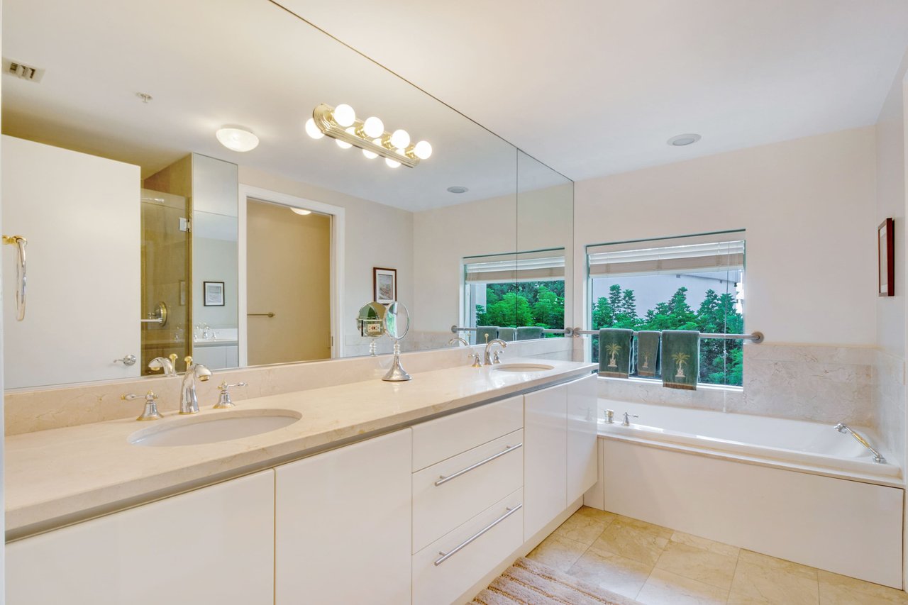 3400 SW 27 Avenue Unit: 306