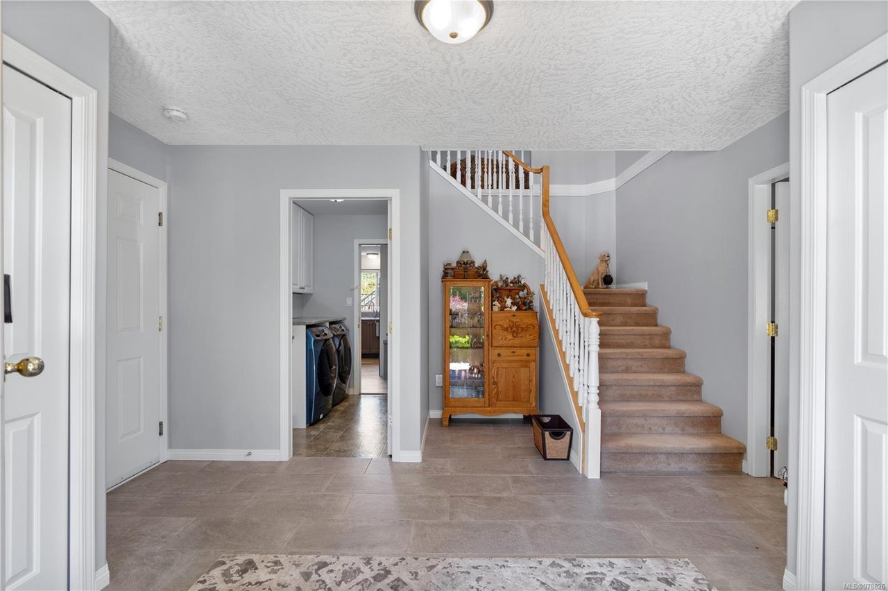 3278 Walfred Pl, Langford