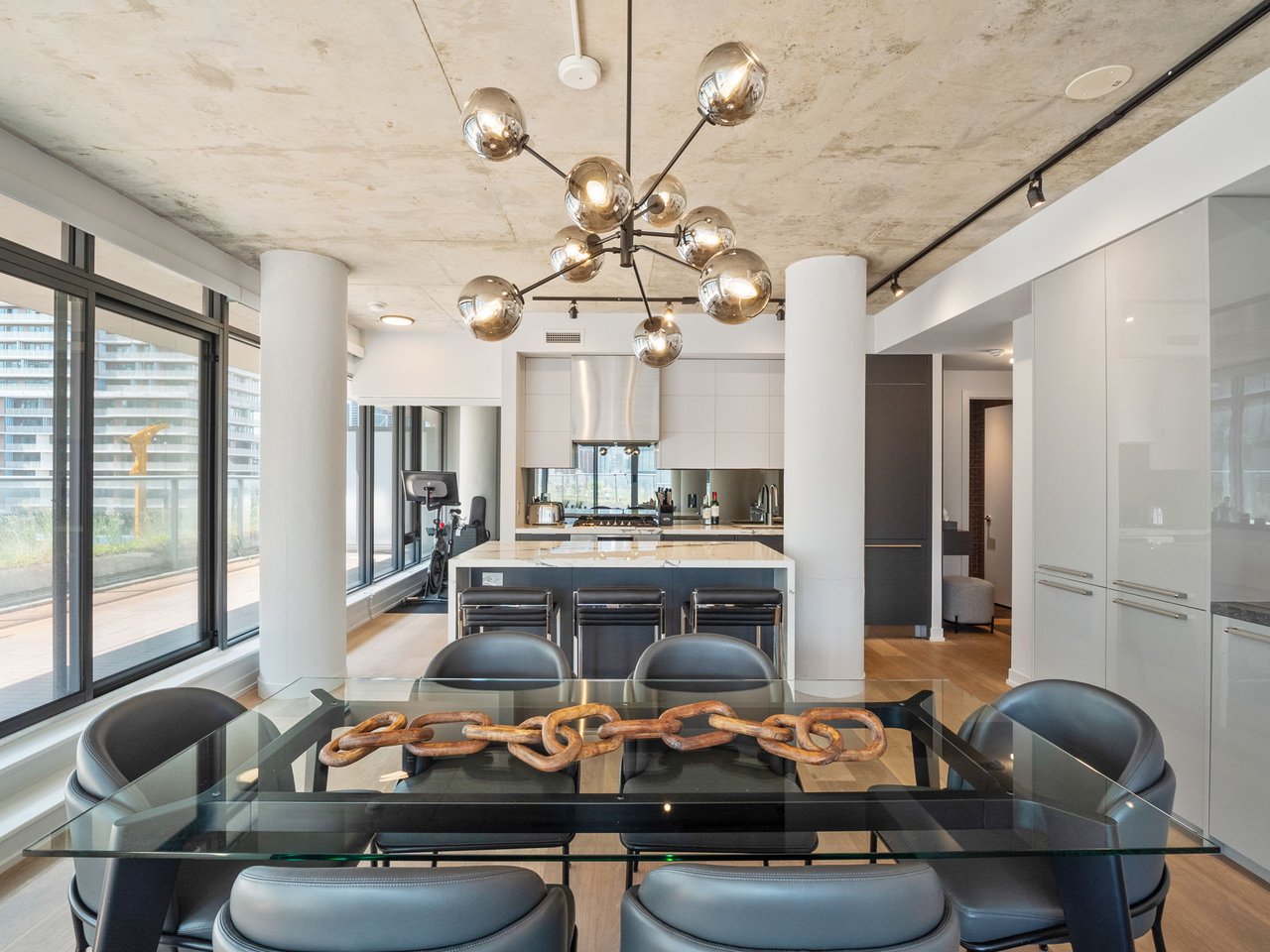 SOLD: The Best Of King West