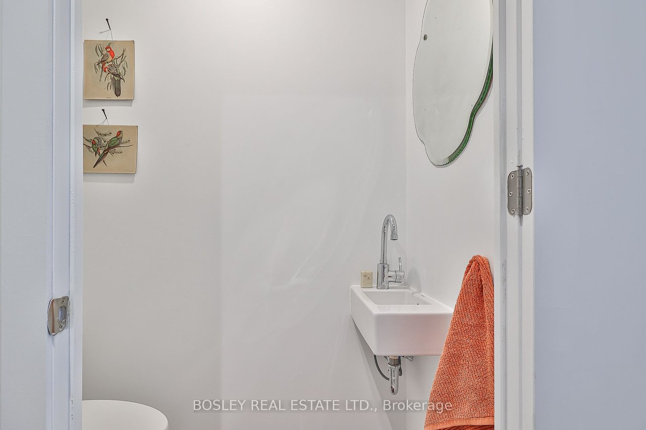 35 Wabash Ave 106