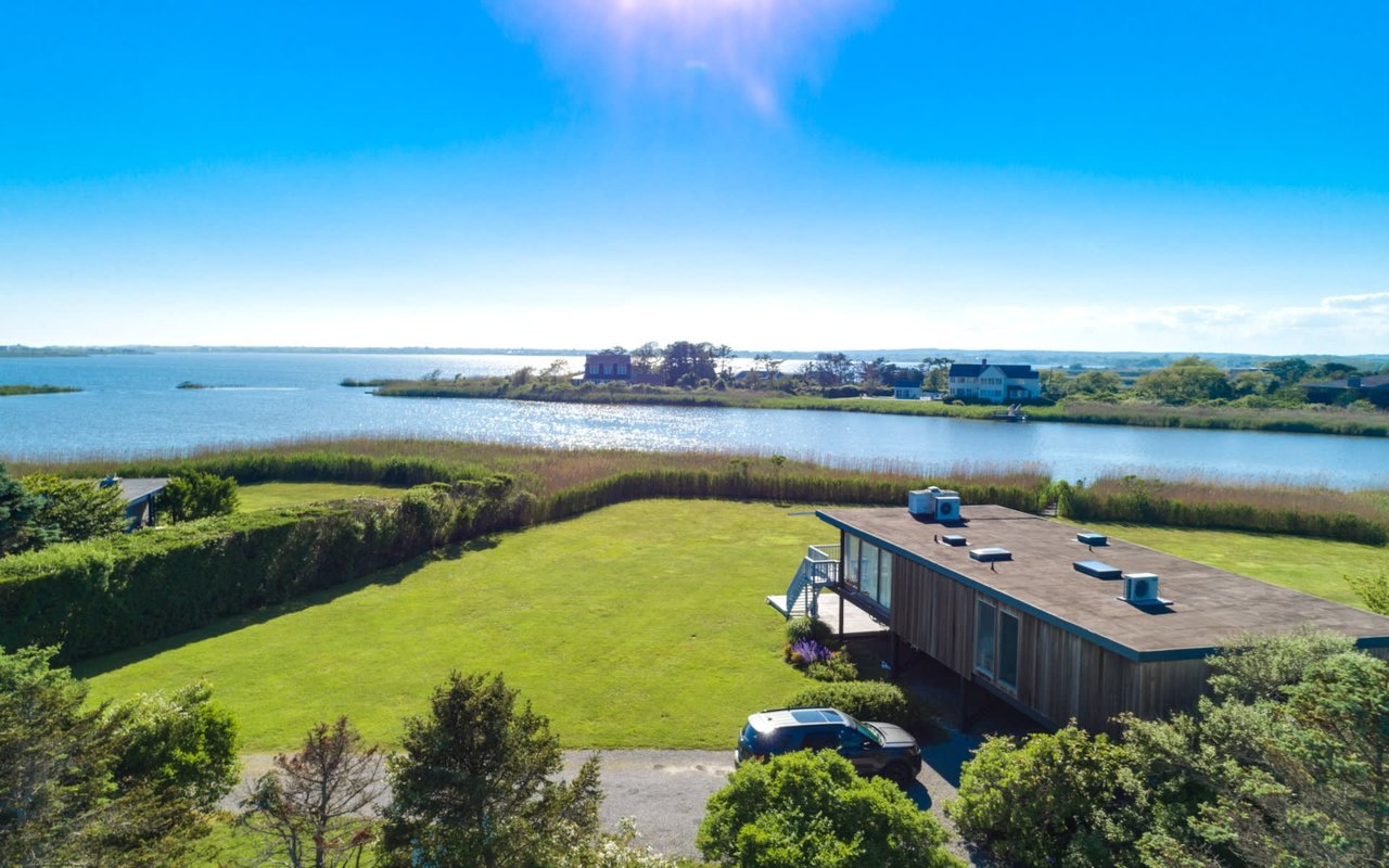 Frenzied Demand Is Luring Hamptons Sellers in Boom-Time Market