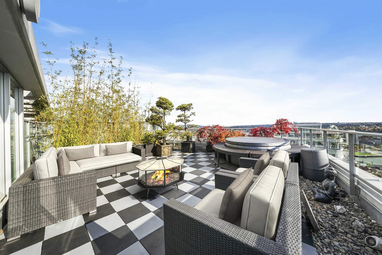 3905-188 Keefer Pl