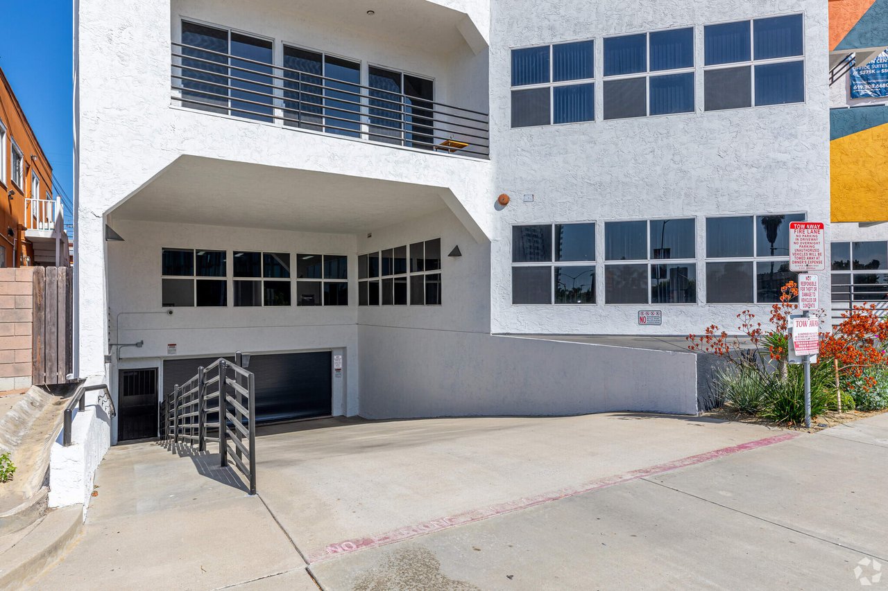 Hillcrest Renovated Office