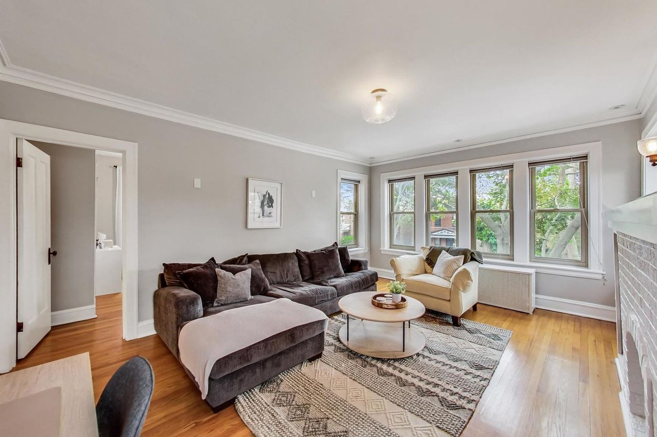 2225 W Waveland Ave, #2W