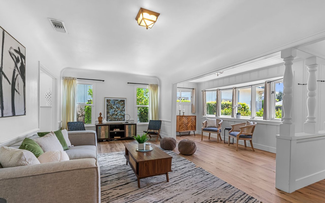 8 Benefits of Owning a Home with Natural Light