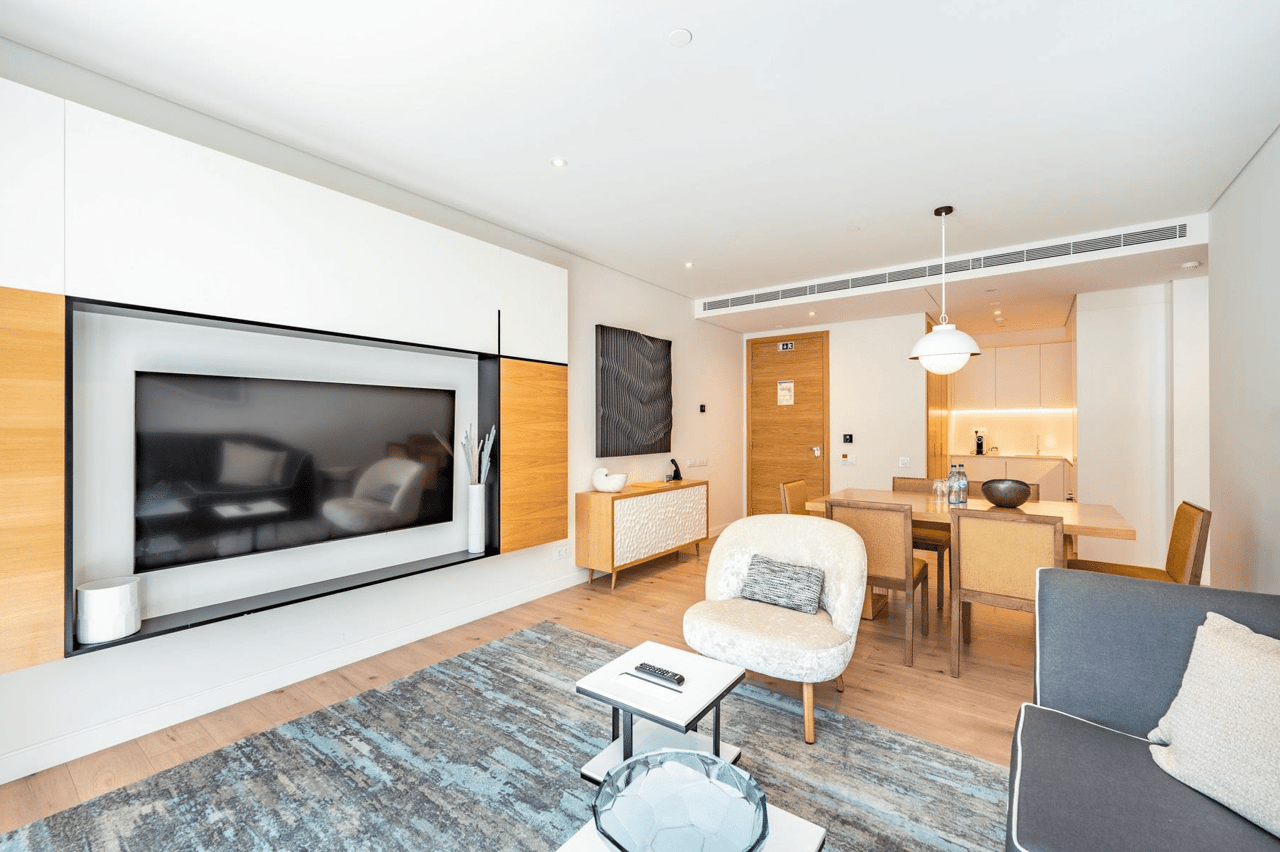 One-Bedroom Apartment in Lisbon’s Hyatt Regency