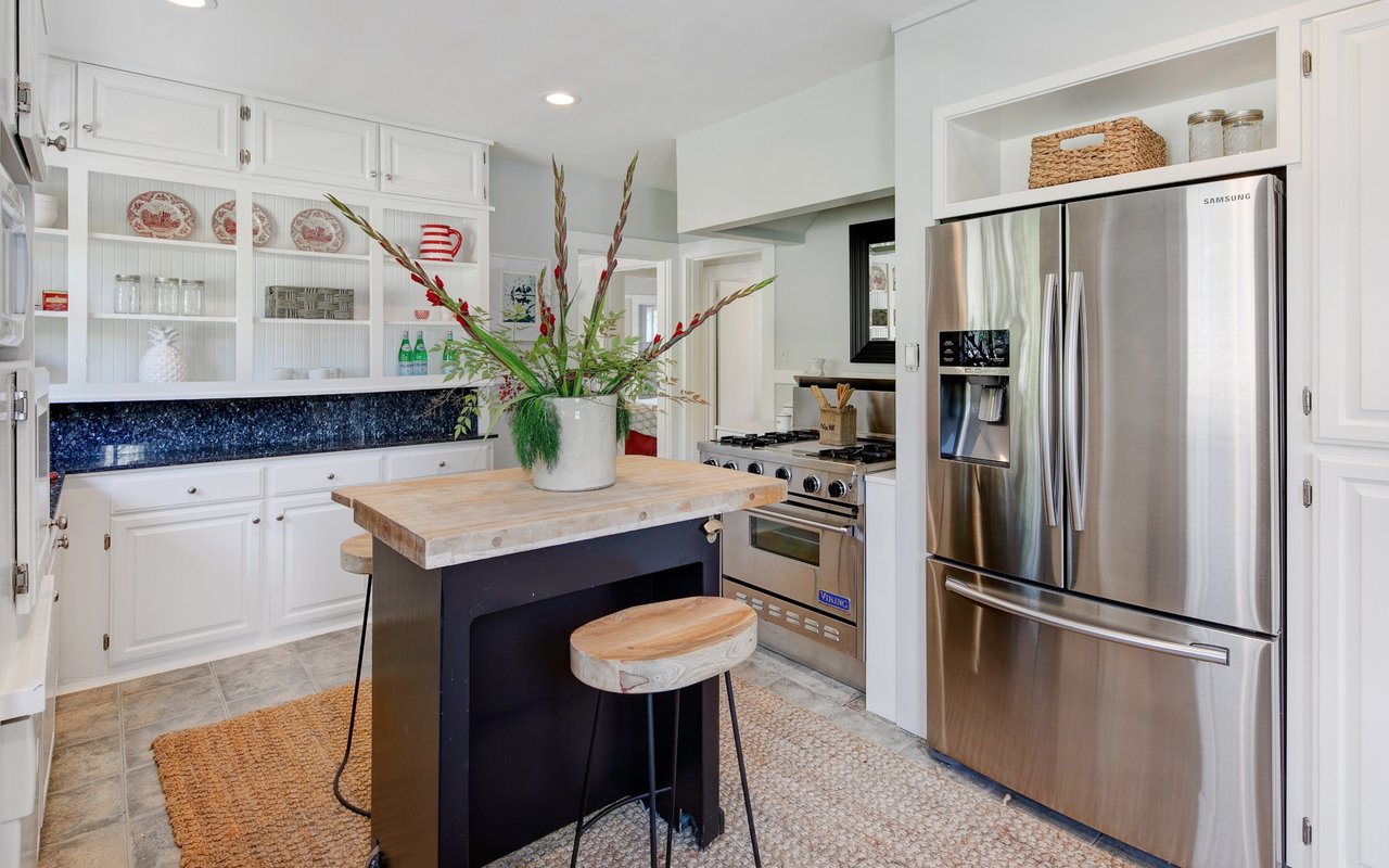 52 Woodland Avenue, San Anselmo