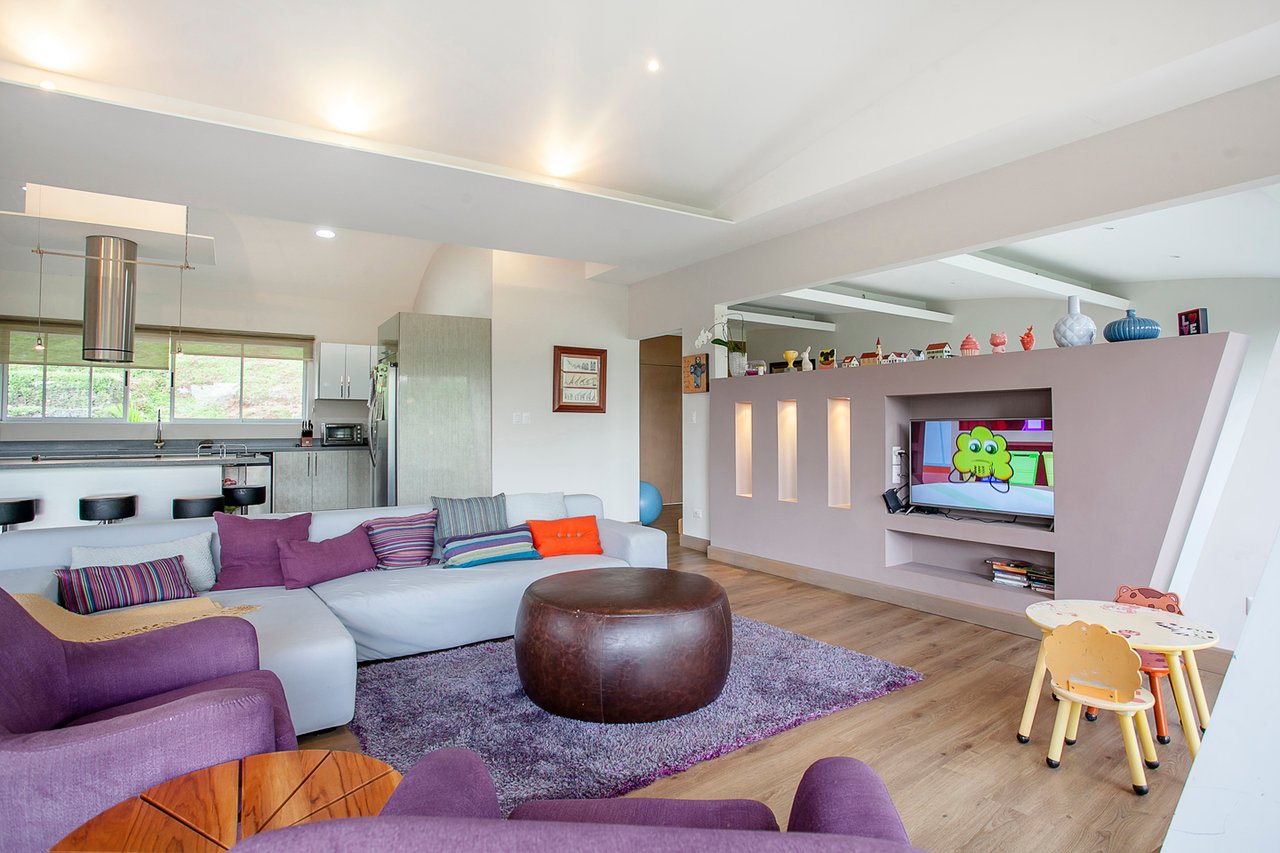 Contemporary Forest Estate, Curridabat, San Jose