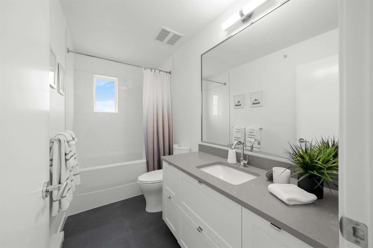 13-2560 Pitt River Rd