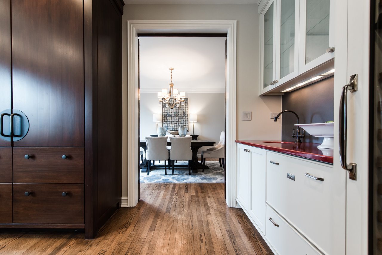 Experience Luxury Living In This Stunning Home