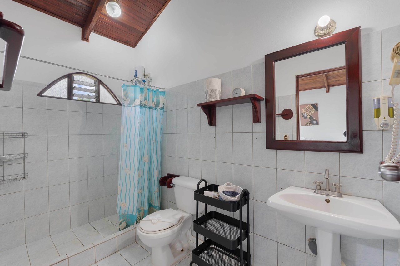 Casa de Cangrejo 401 AB, Villaggio II | Near the Coast Condominium For Sale in Playa Potrero