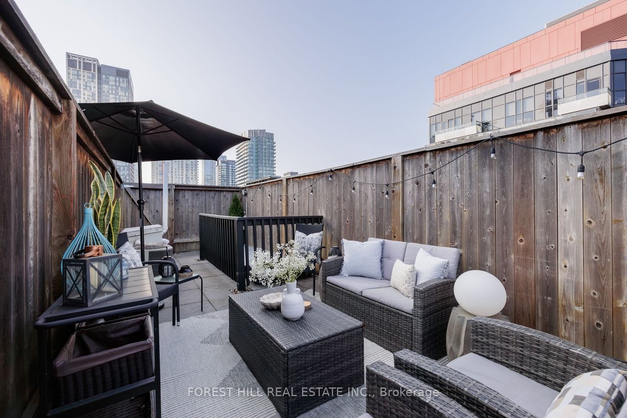 KING WEST PENTHOUSE 