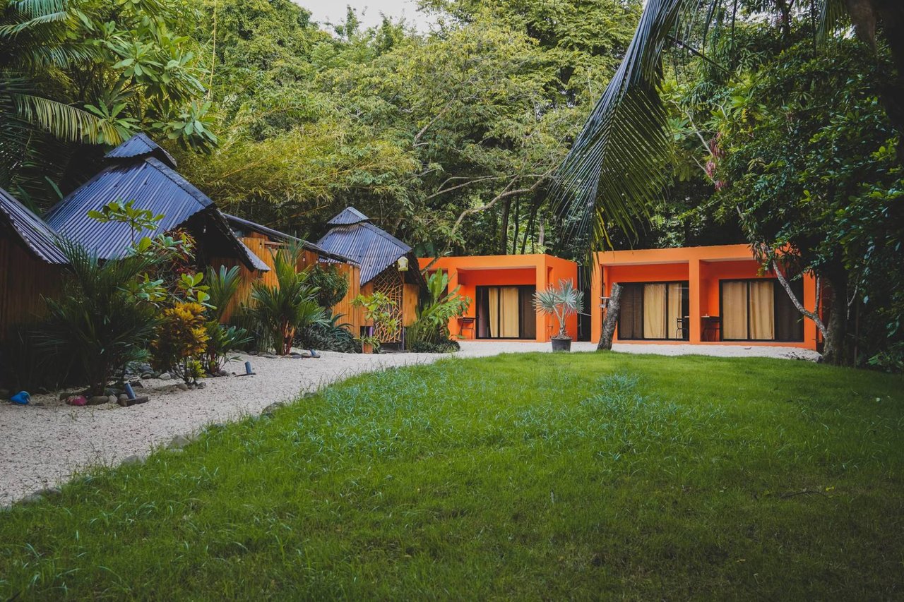 Iconic Commercial Hotel Investment, Santa Teresa, Puntarenas