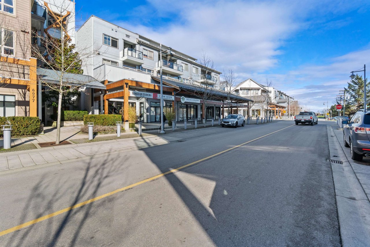 307-6077 London Rd