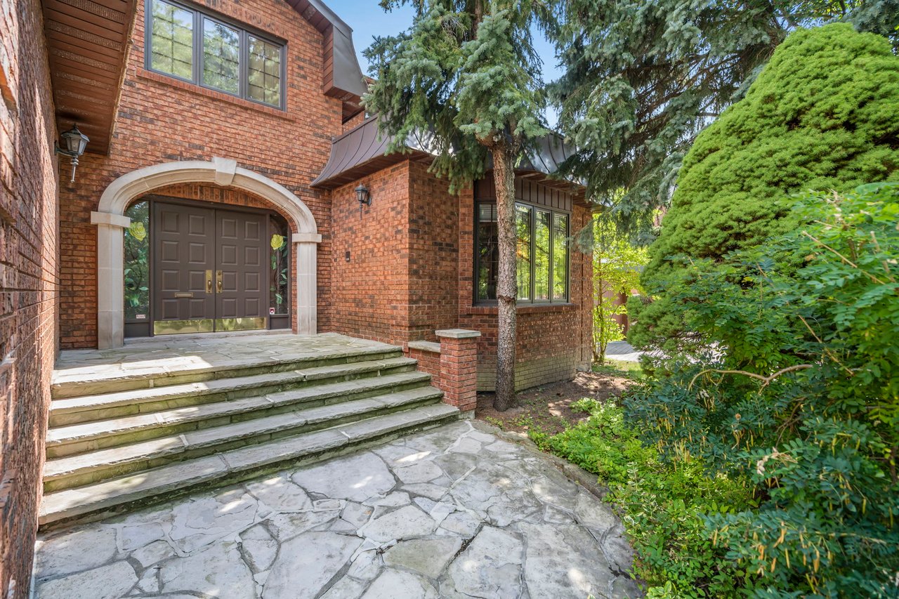 SOLD: Spacious and Superb Family Home