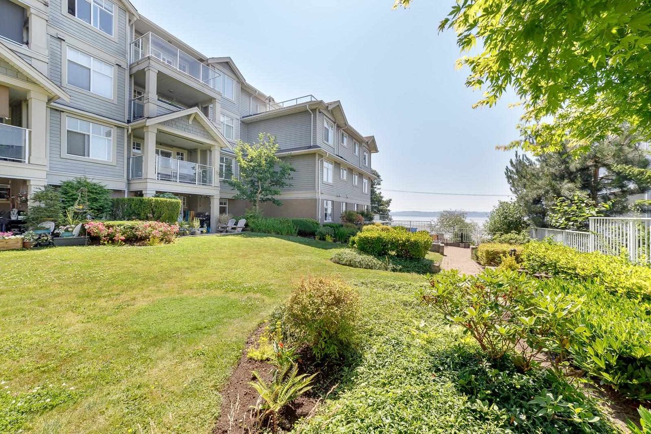 110-15621 Marine Dr