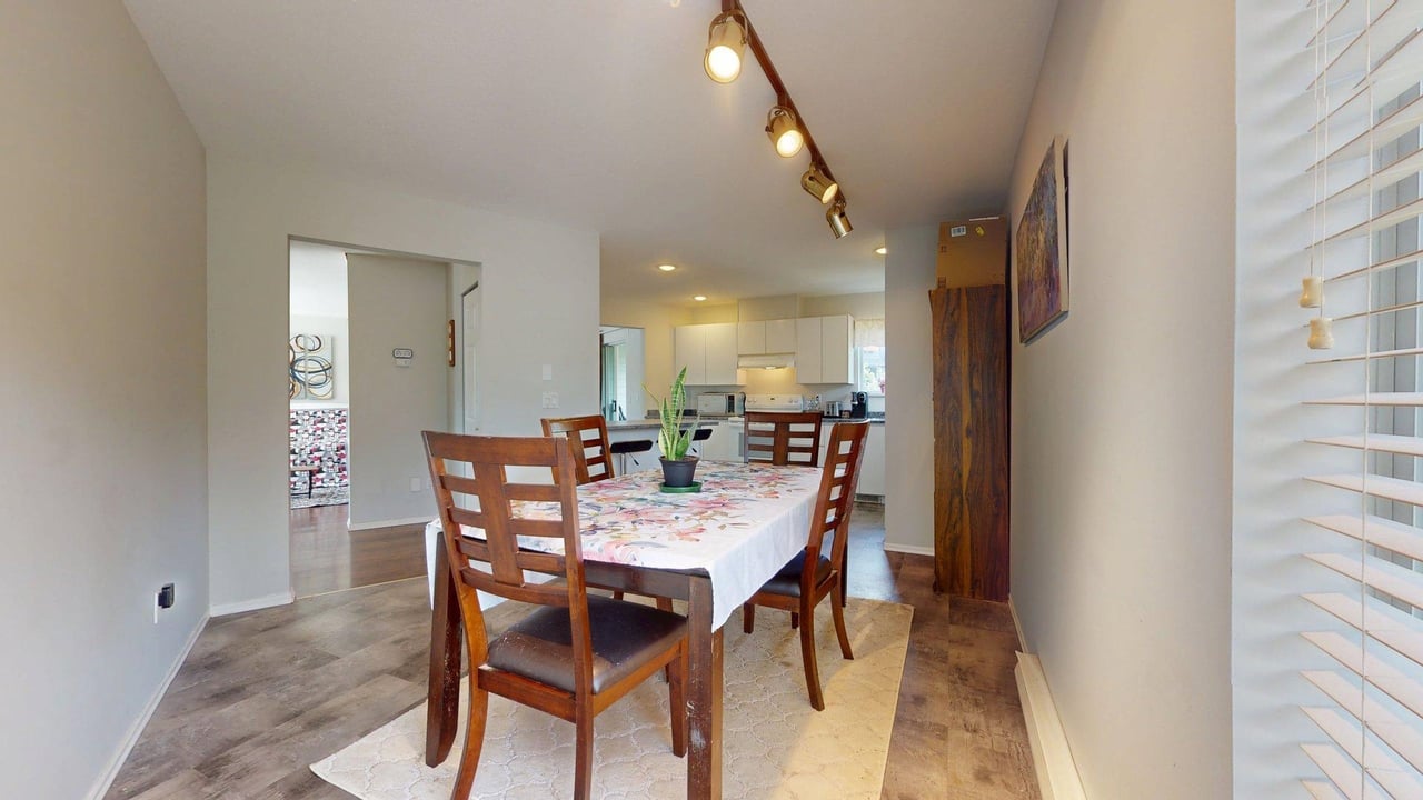 1499 Judd Rd