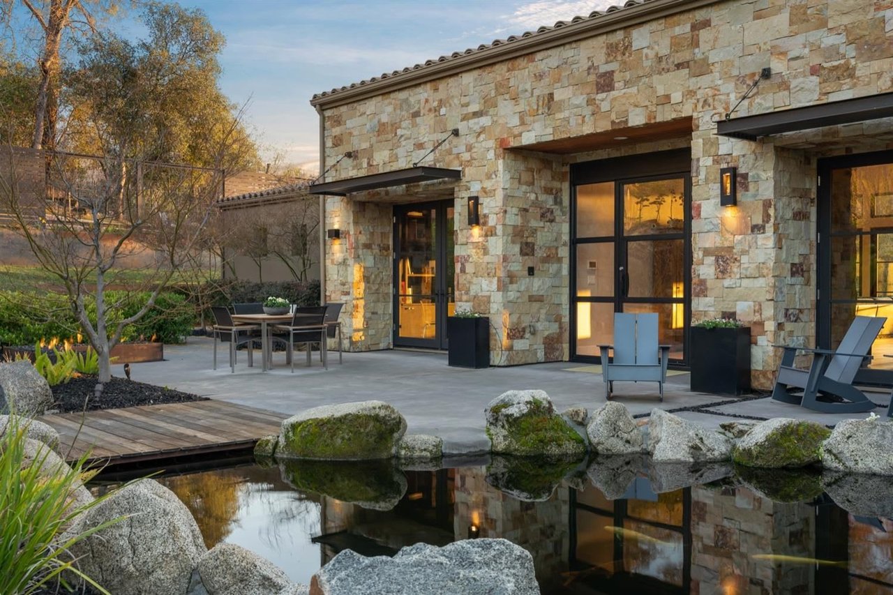 7000 Rutherford Canyon Rd