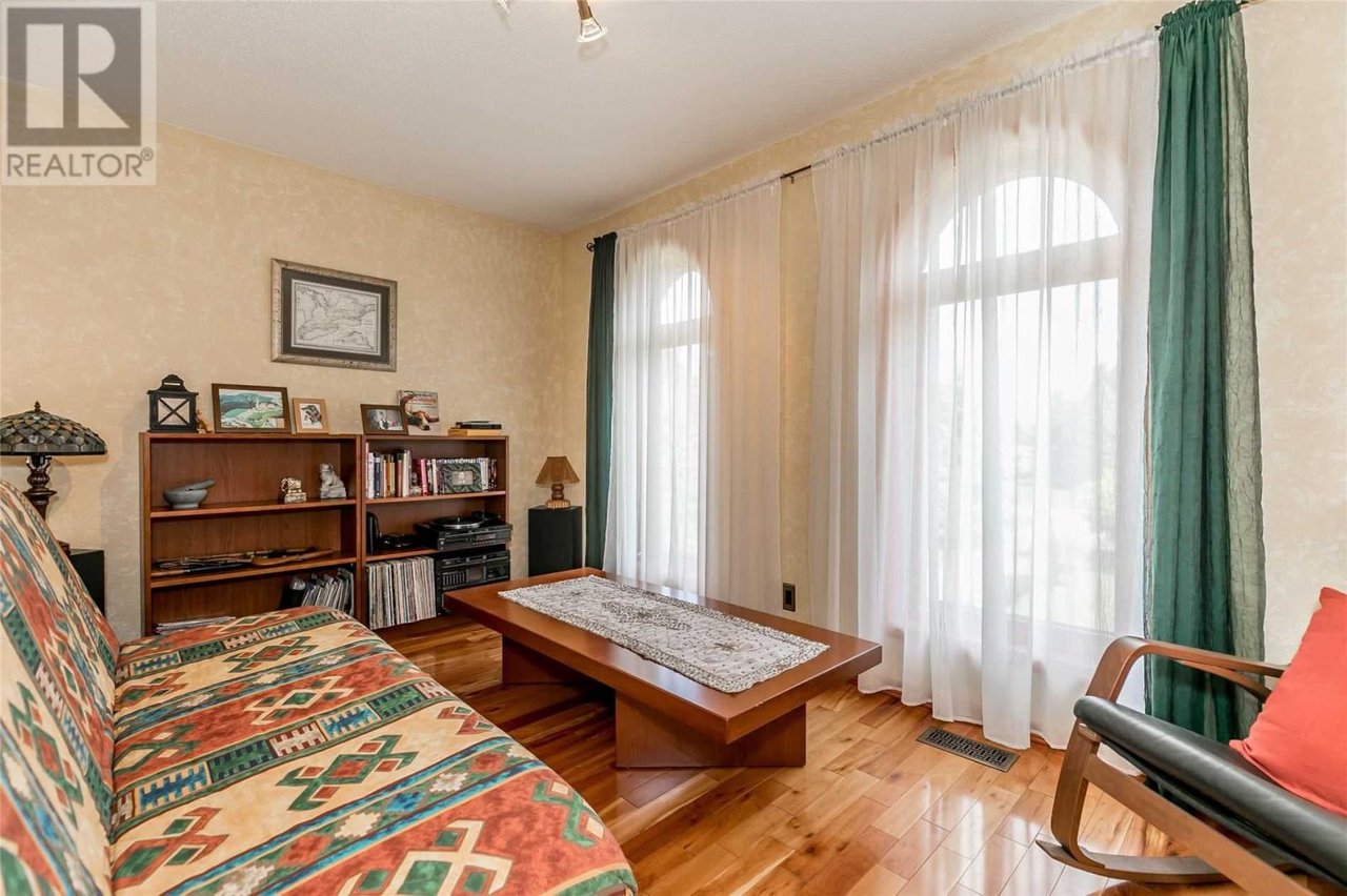 9 Pyne Hills Crt New Tecumseth