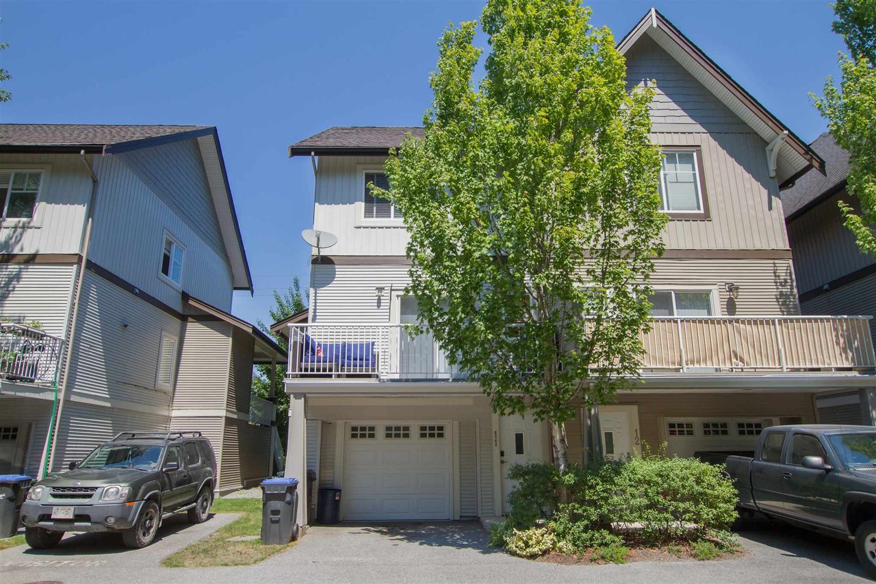 11-1800 Mamquam Rd