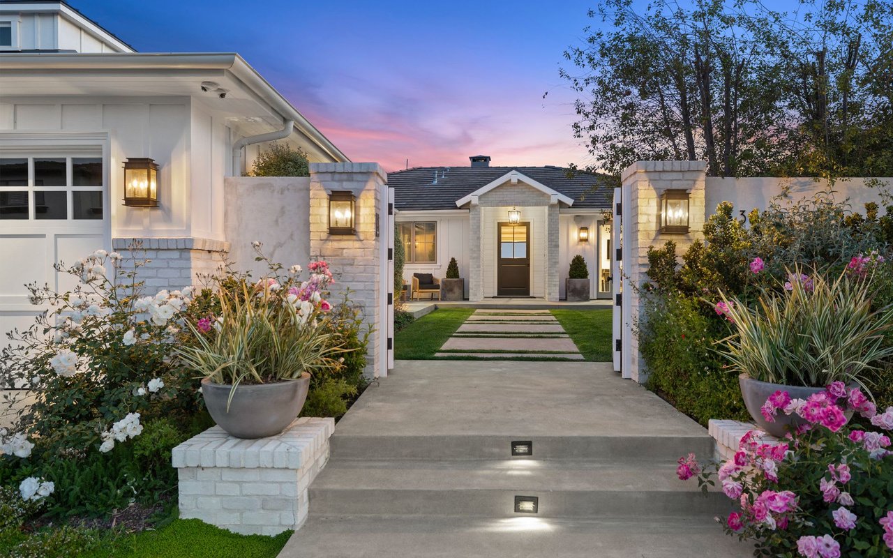 3809 Sandune Lane