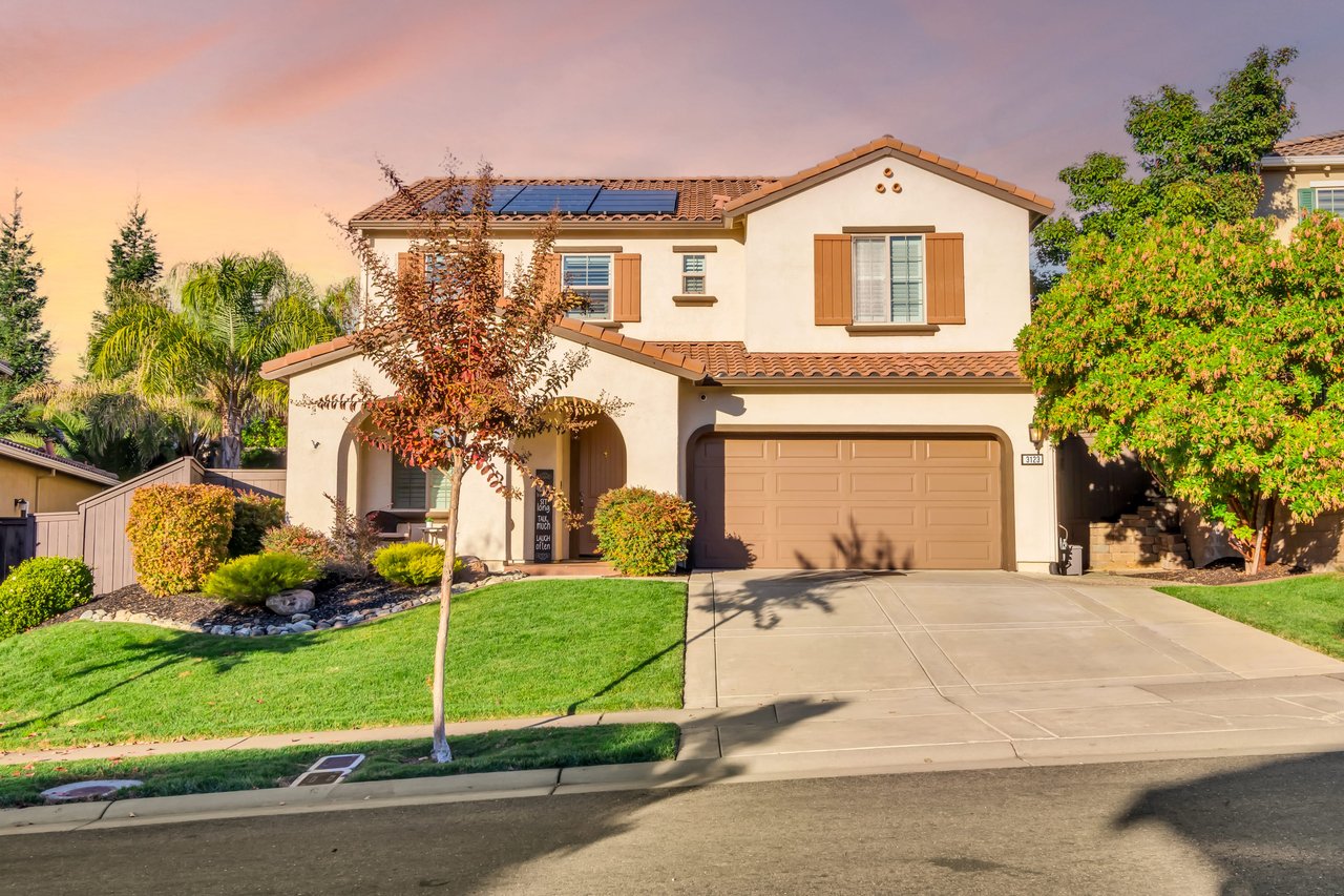 3123 Acorn Glen Way