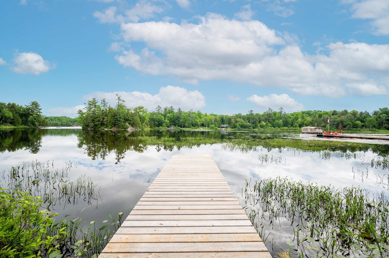 Cash Flow Lakeside Cottage