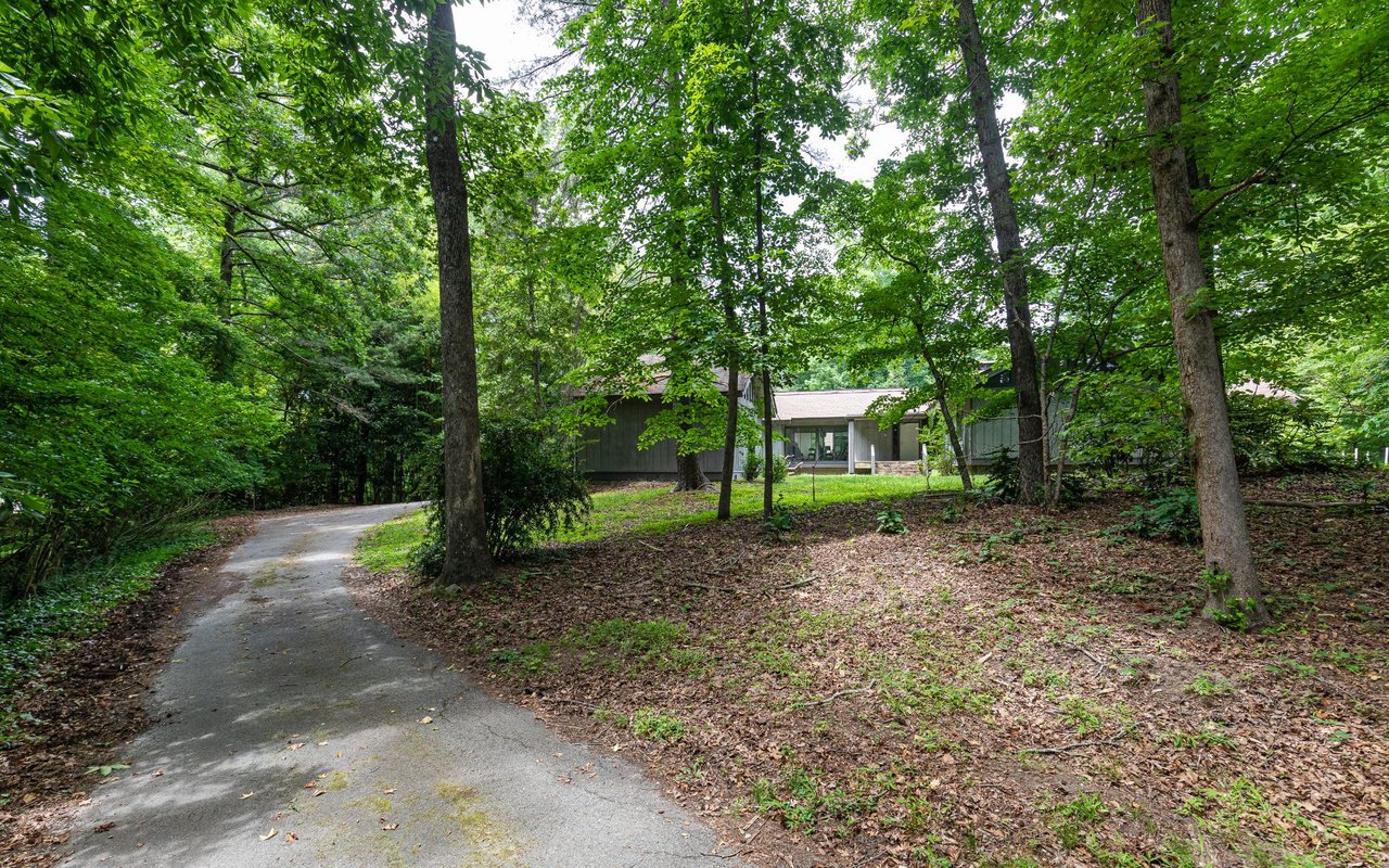 1165 W Garmon Road