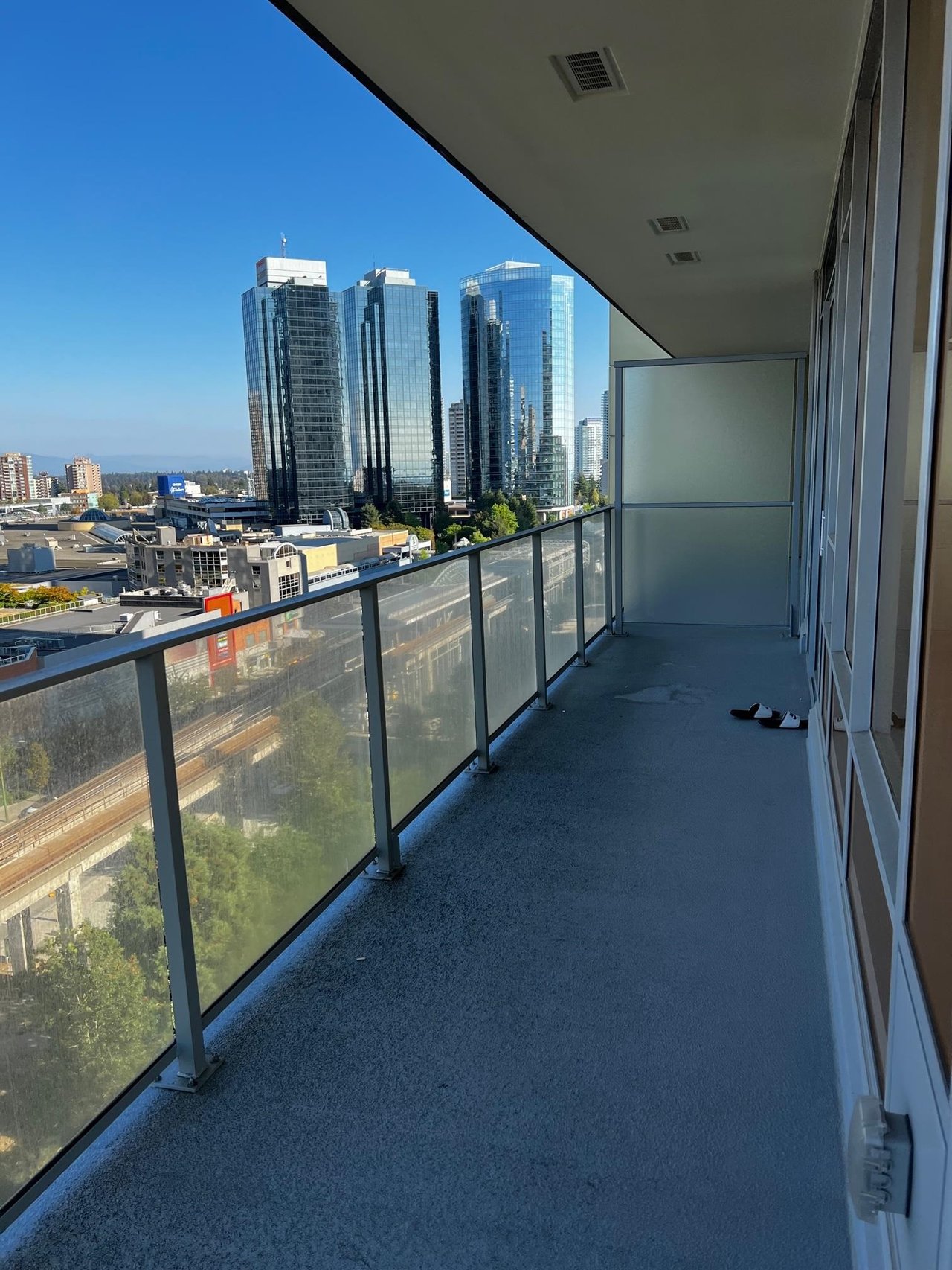1108-6383 Mckay Ave