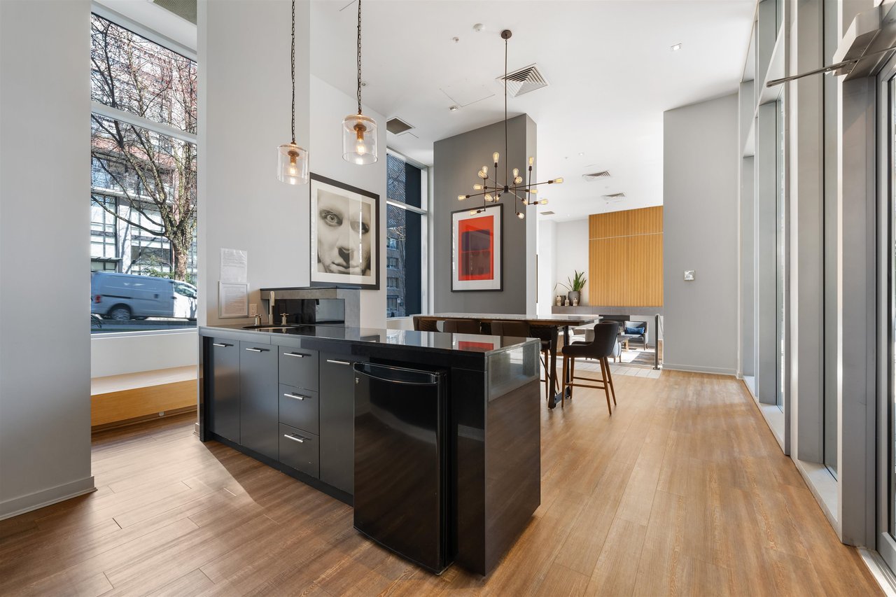 1902-1010 Richards Street, Vancouver