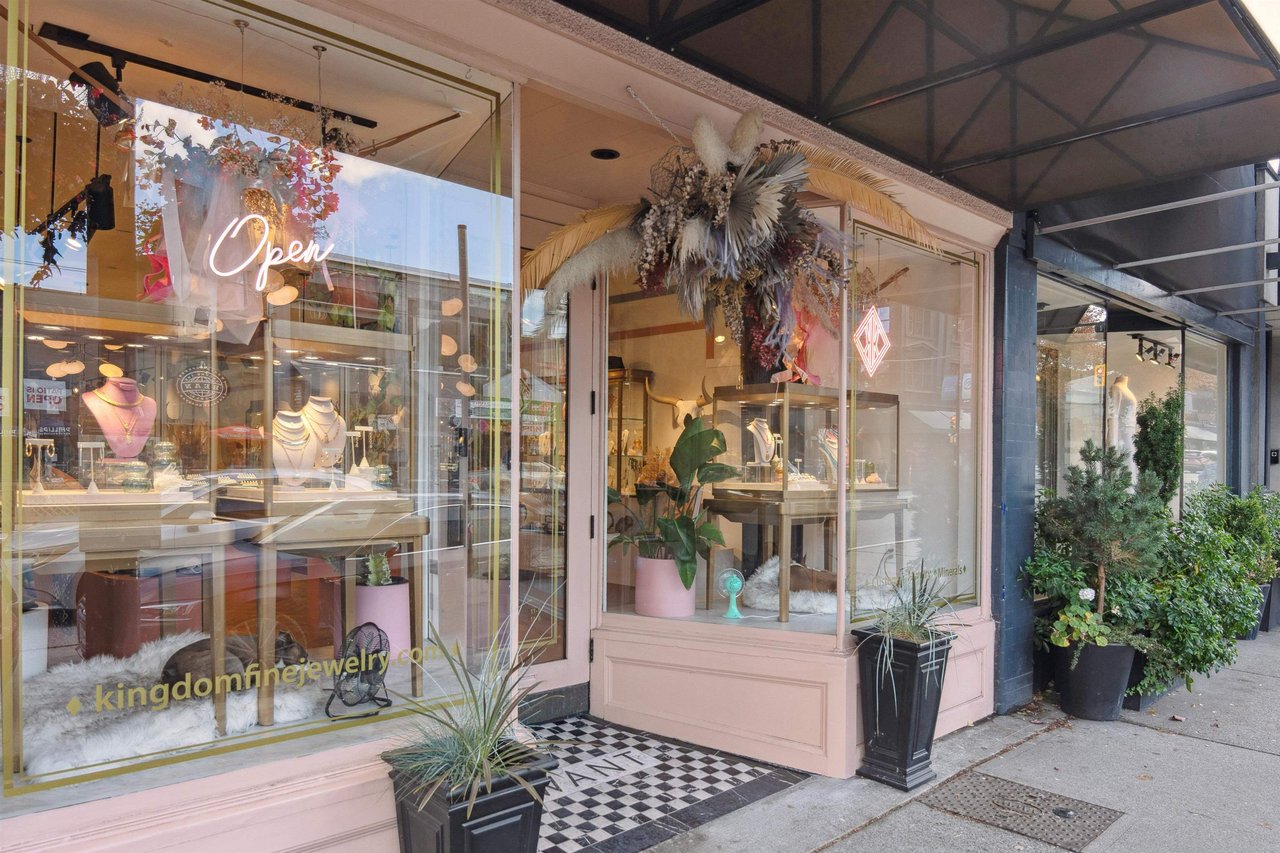 207-1333 W 7th Ave