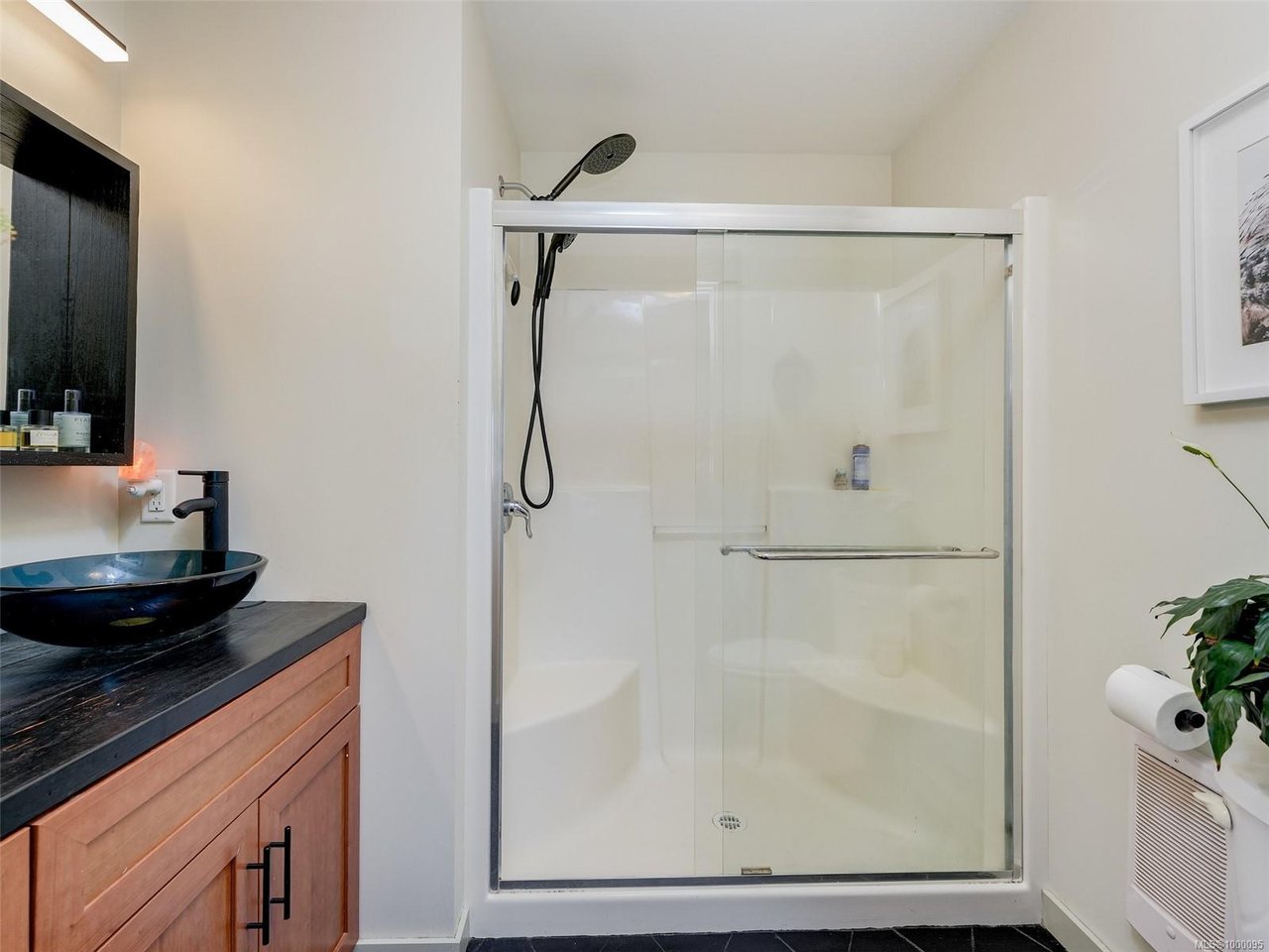 282 Burnside Rd, Victoria
