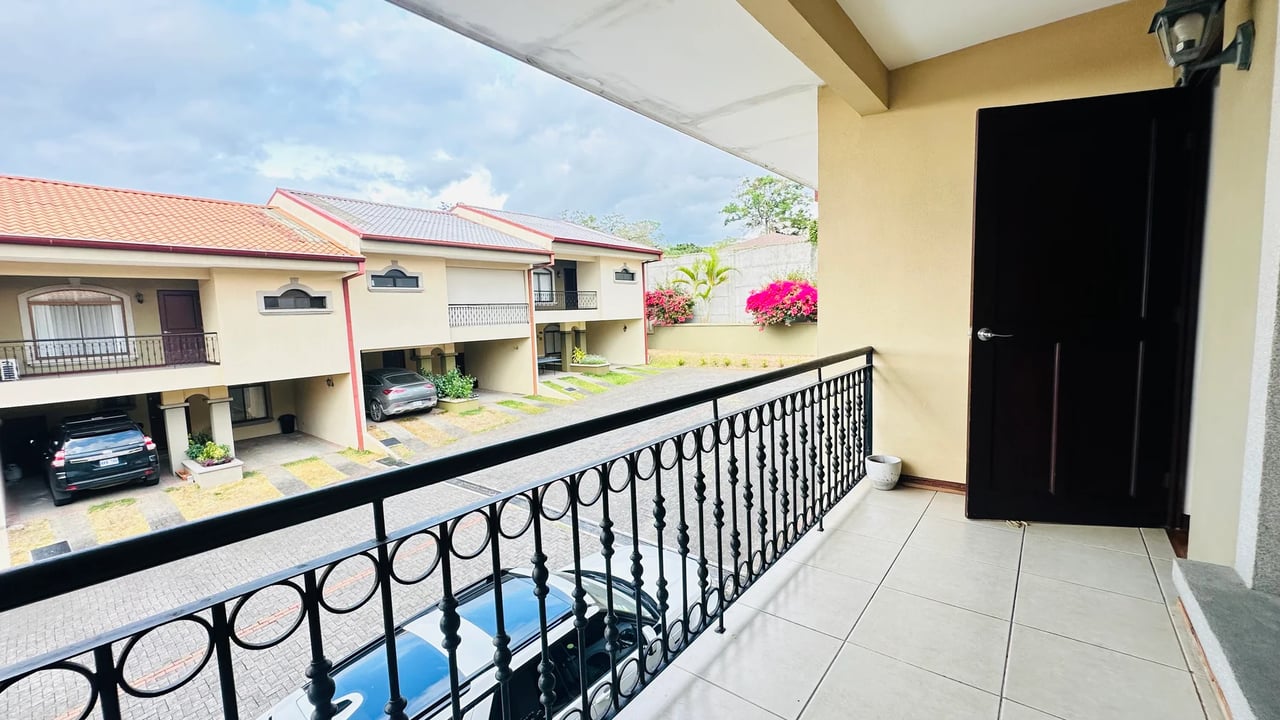 Colonial Style Gated Condo, Curridabat, San Jose