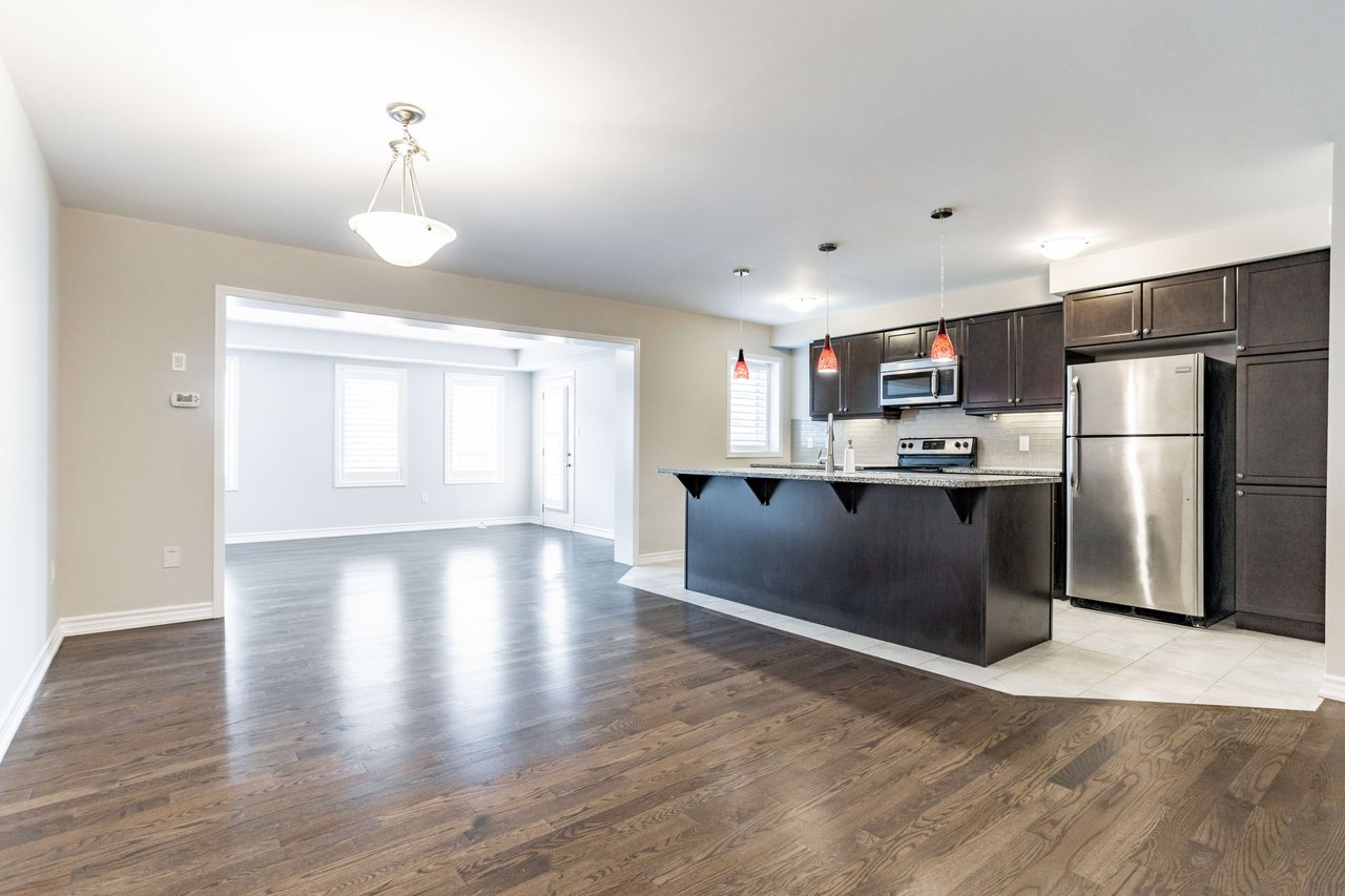 Townhome in Desirable Preserve Community!