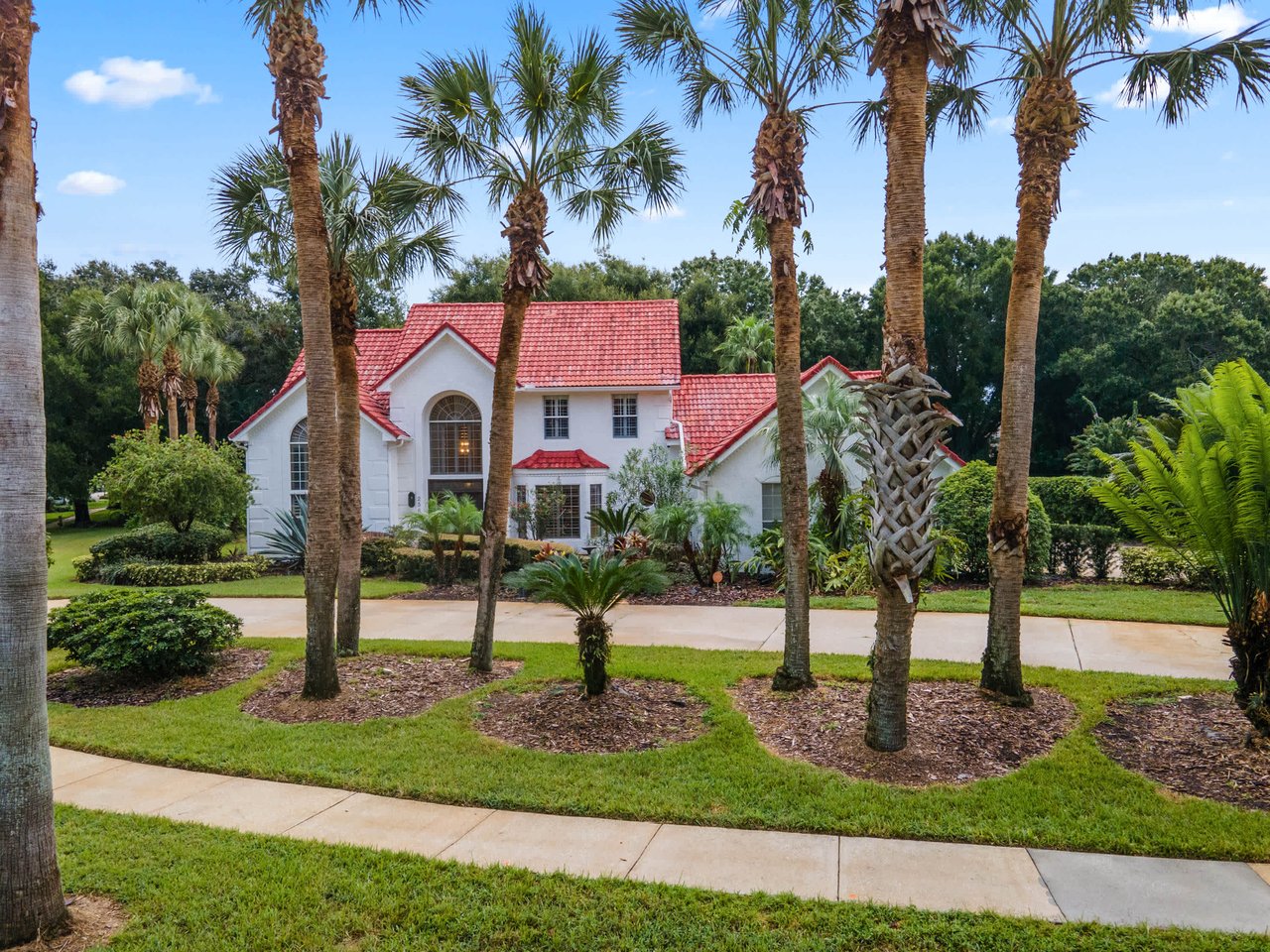 2563 CARTER GROVE CIRCLE