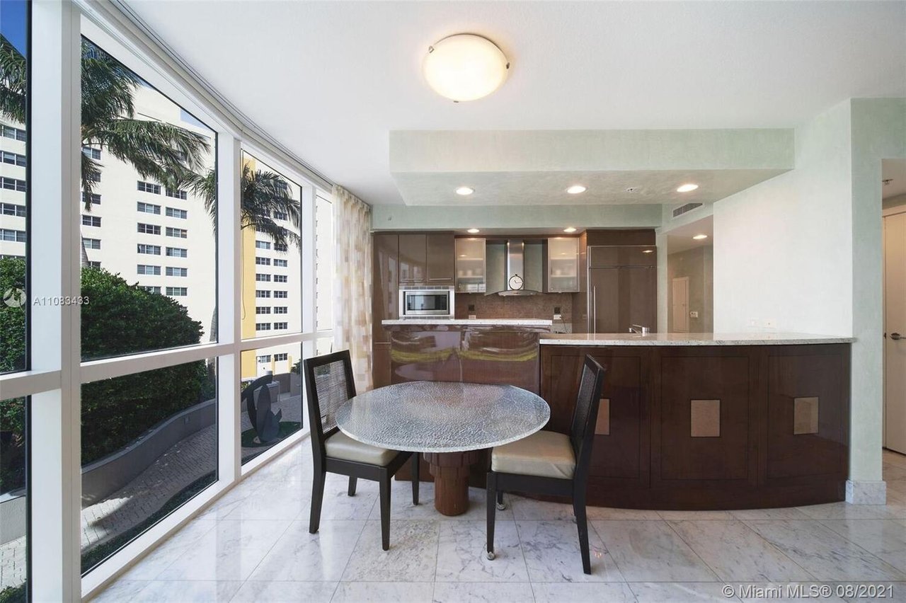 3801 Collins Ave, #501