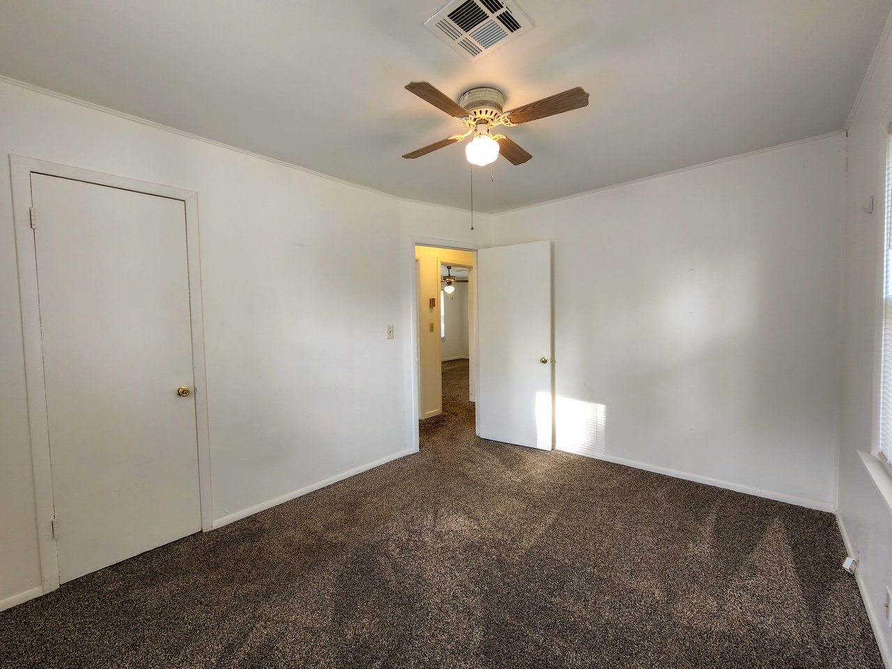 617 W Maple St.