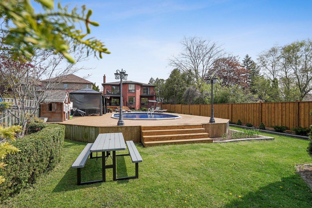 1414 Cawthra Rd