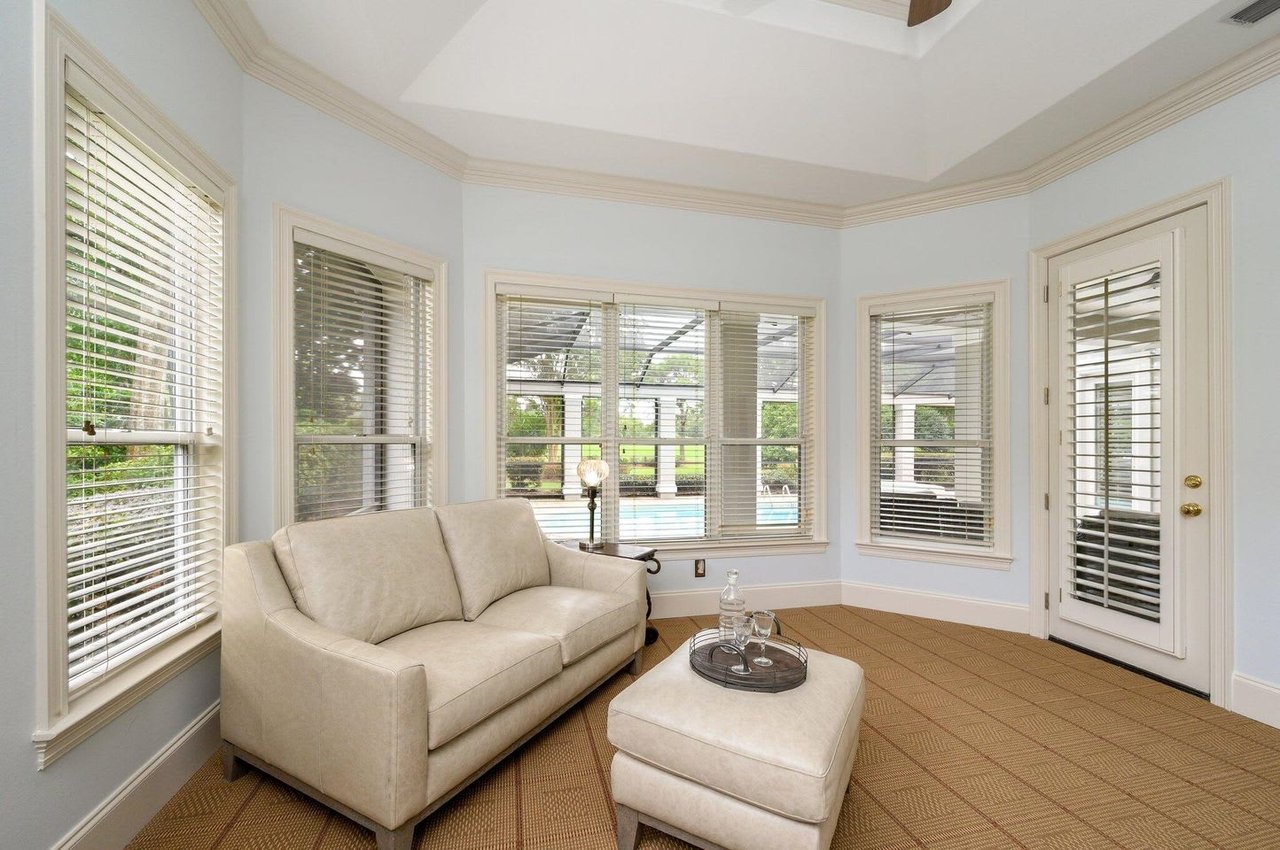 6290 Augusta Cove