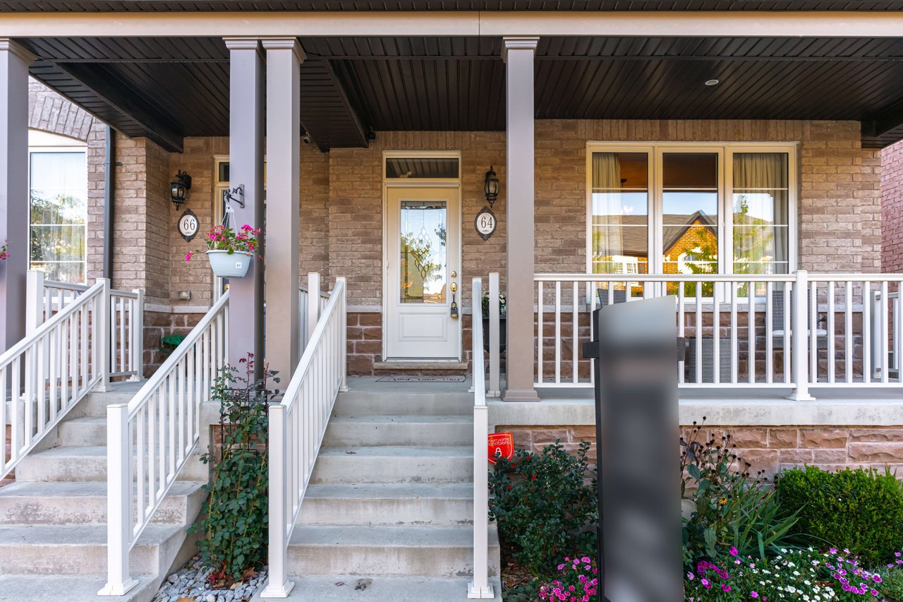 64 Bittersweet St