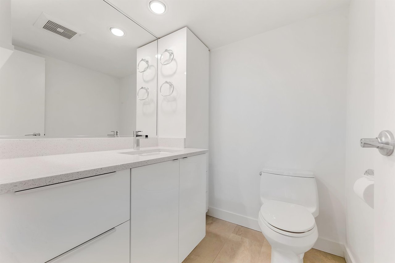 201-1155 W 11th Avenue, Vancouver