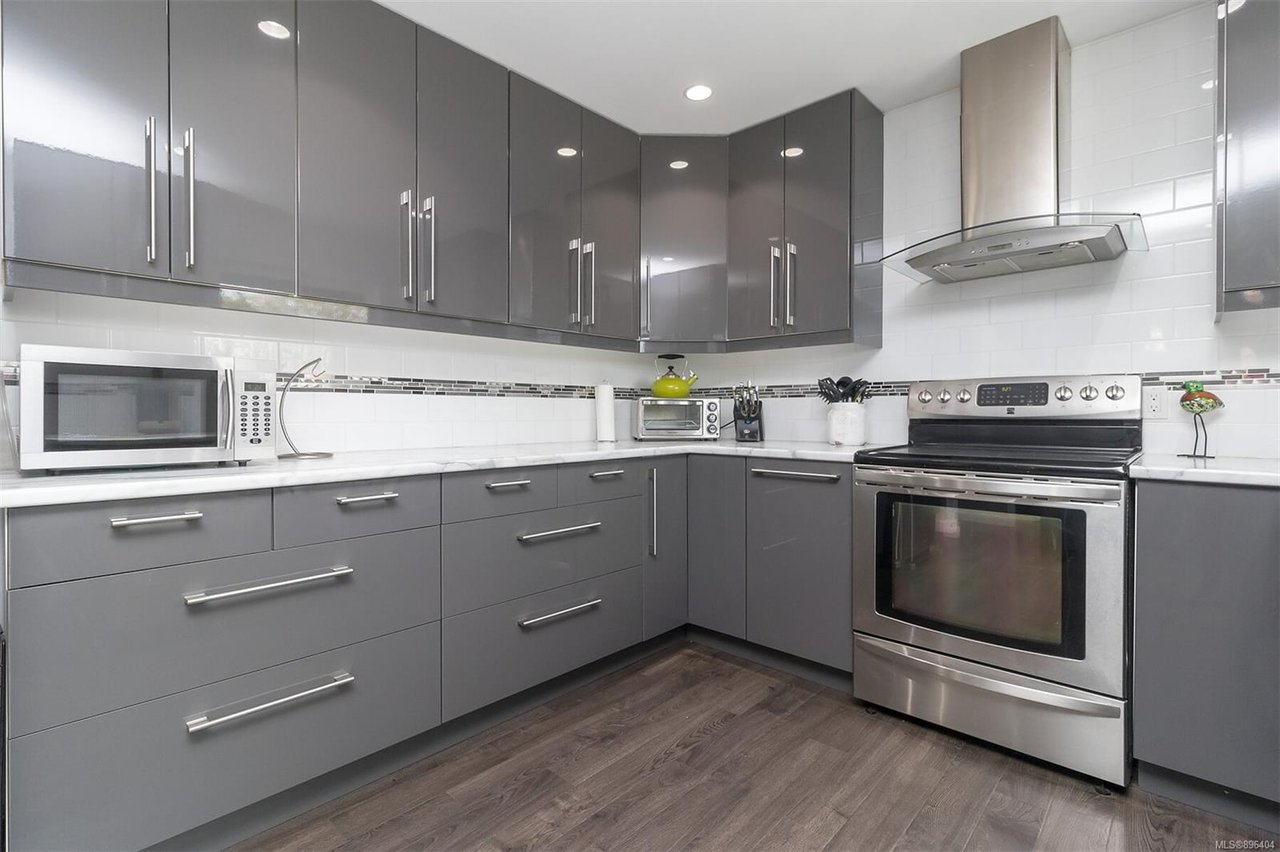 7448 East Saanich Rd, Central Saanich