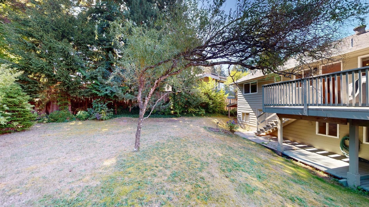 40223 Kintyre Dr