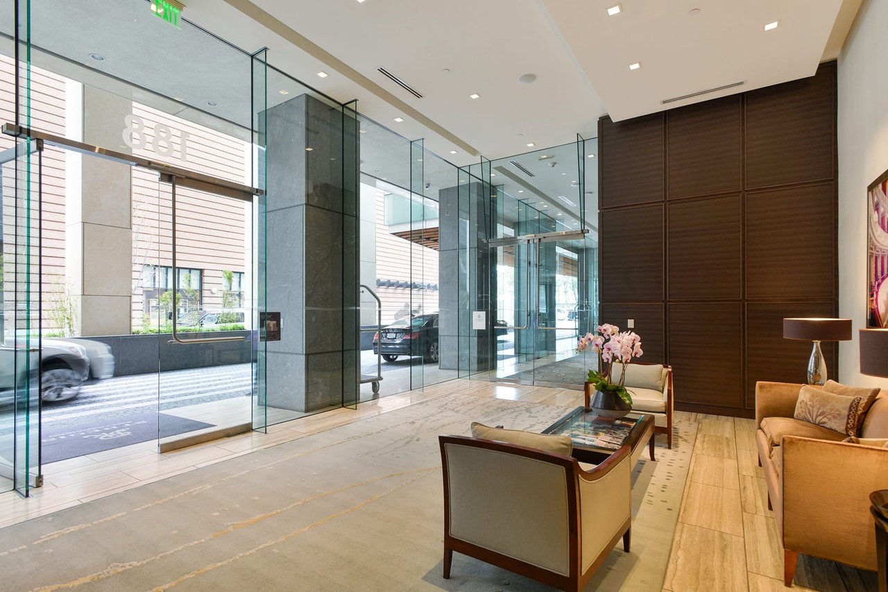 St. Regis Residence 24A