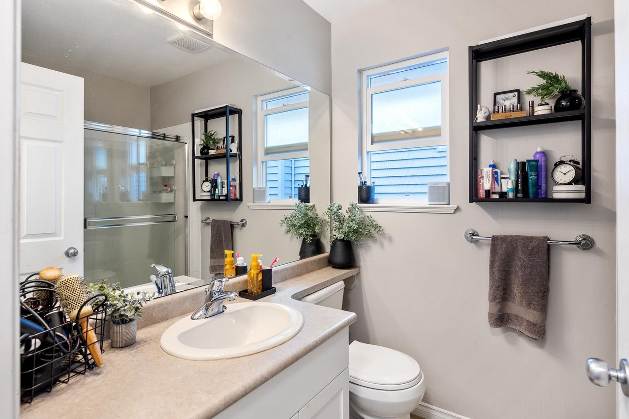 23756 Kanaka Wy
